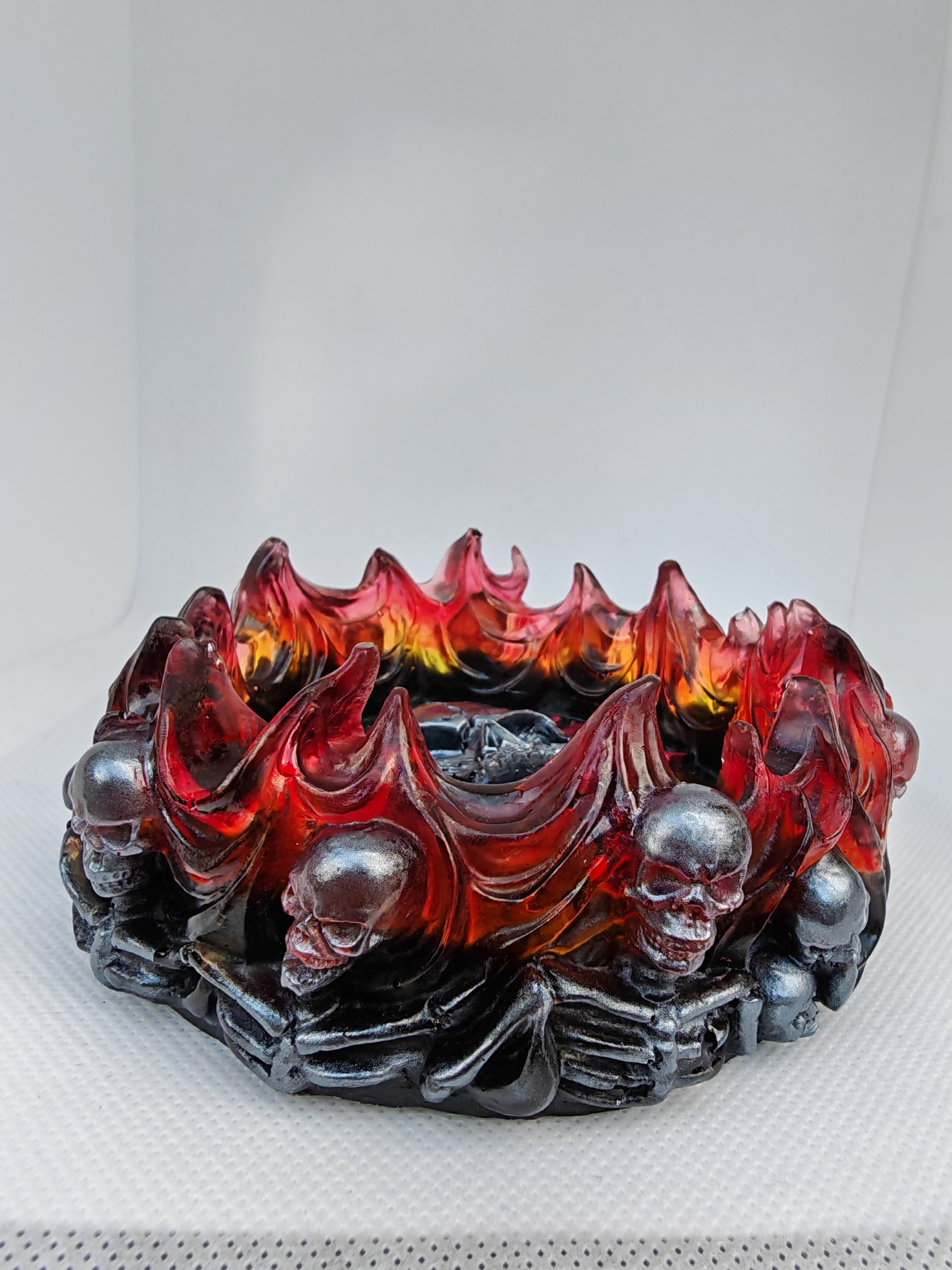 Gothic Skull Resin Flame Tray: Handmade Witchy Decor- Halloween Art