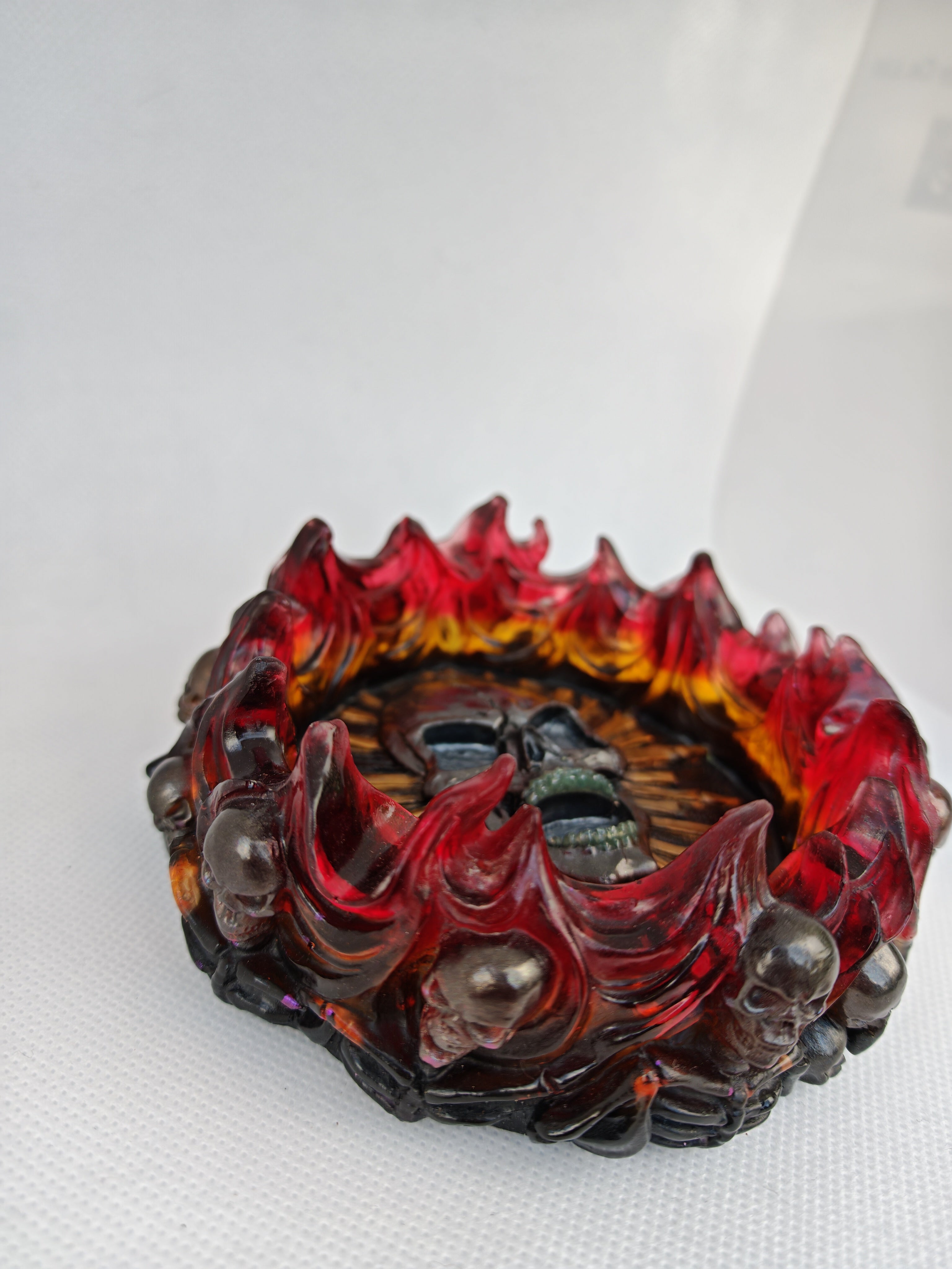 Gothic Skull Resin Flame Tray: Handmade Witchy Decor- Halloween Art