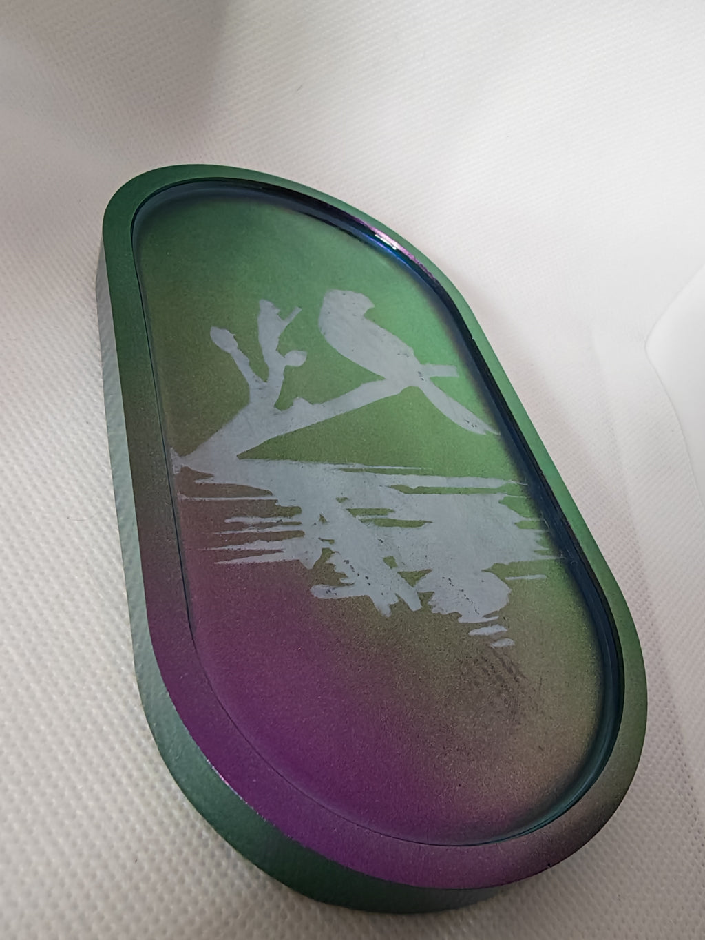 Color Shift Resin Tray: Iridescent Chameleon Jewelry Holder