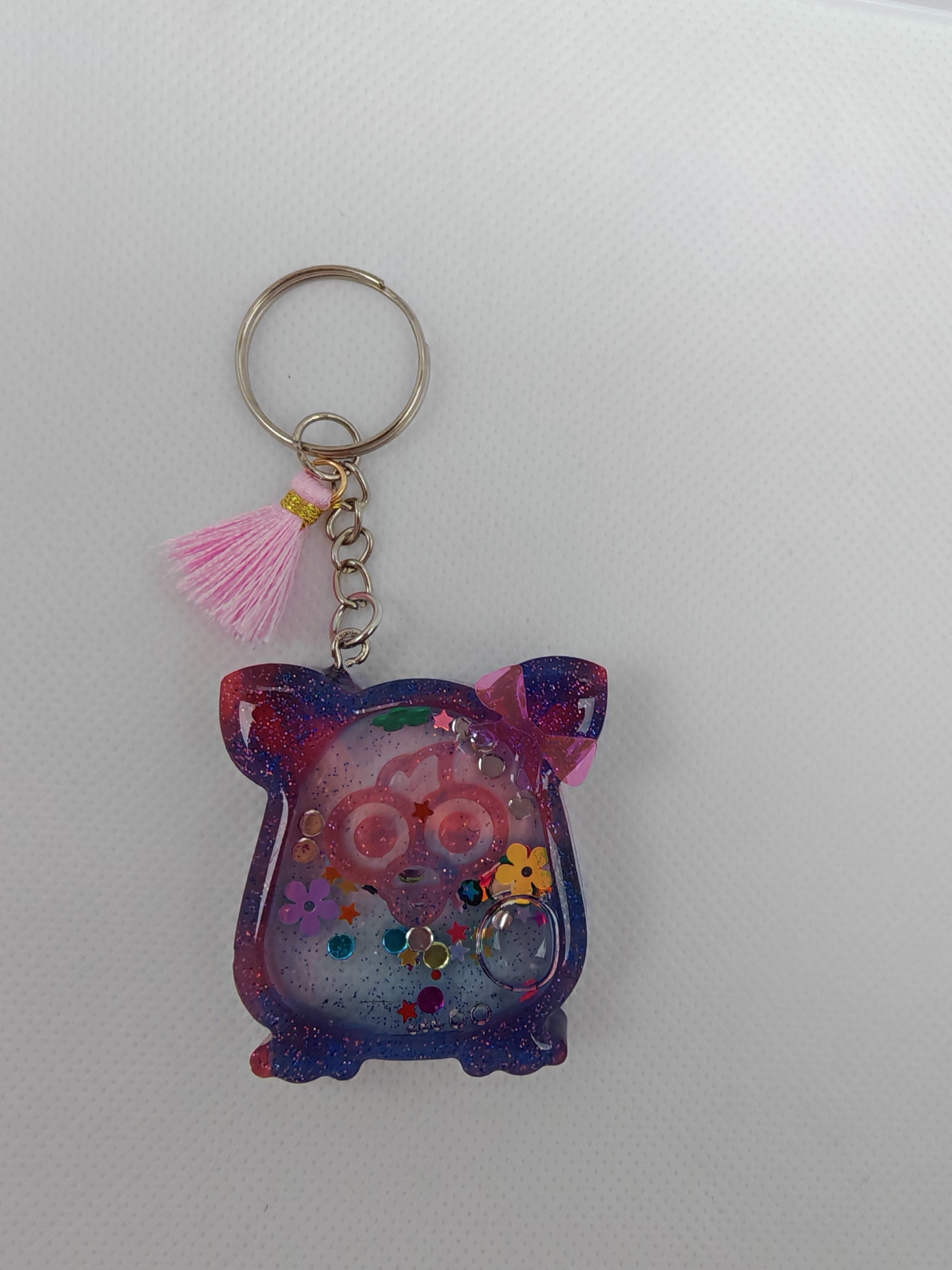 Kawaii Galaxy Shaker Keyring: Glitter Resin Furby Charm with Bow & Tassel