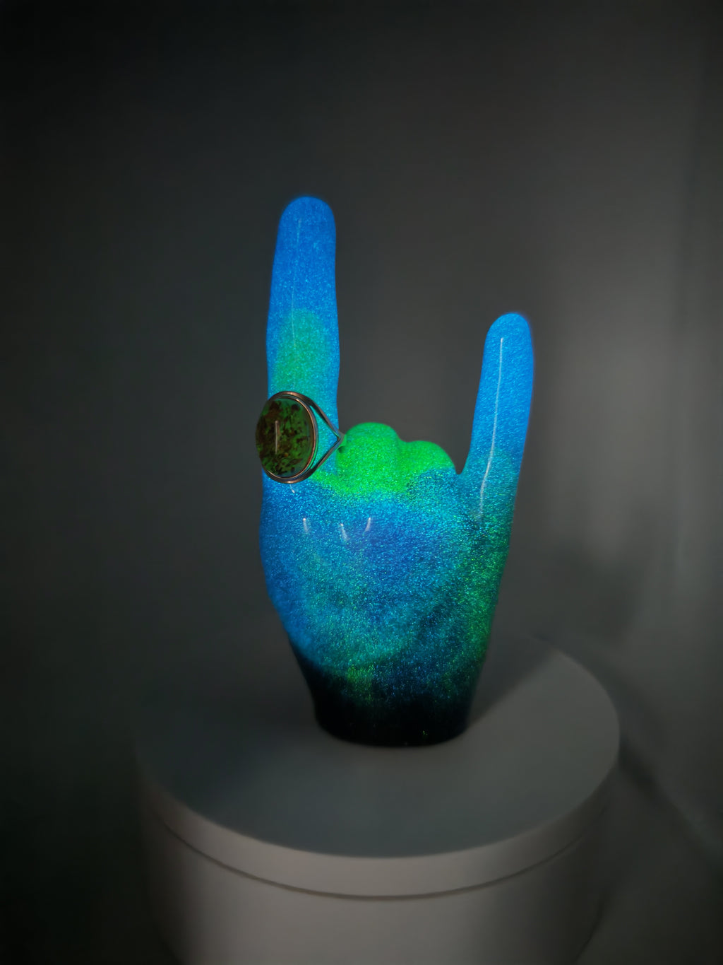 Glow-in-the-Dark Rock On Ring Holder: Handmade Resin Devil Horns Jewelry Display