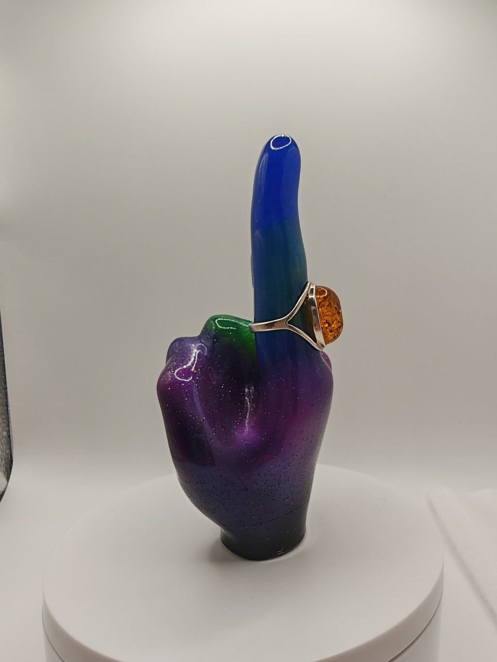 Glow-in-the-Dark Rock On Ring Holder: Handmade Resin Devil Horns Jewelry Display