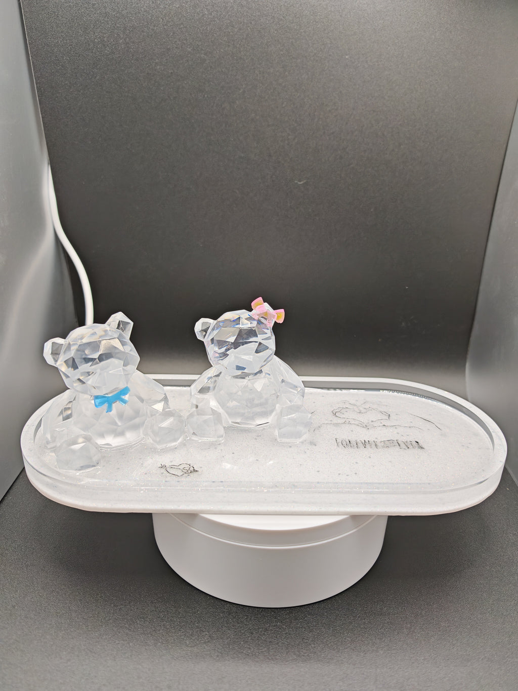 3D Resin Bear Couple Tray: Romantic Jewelry & Key Dish