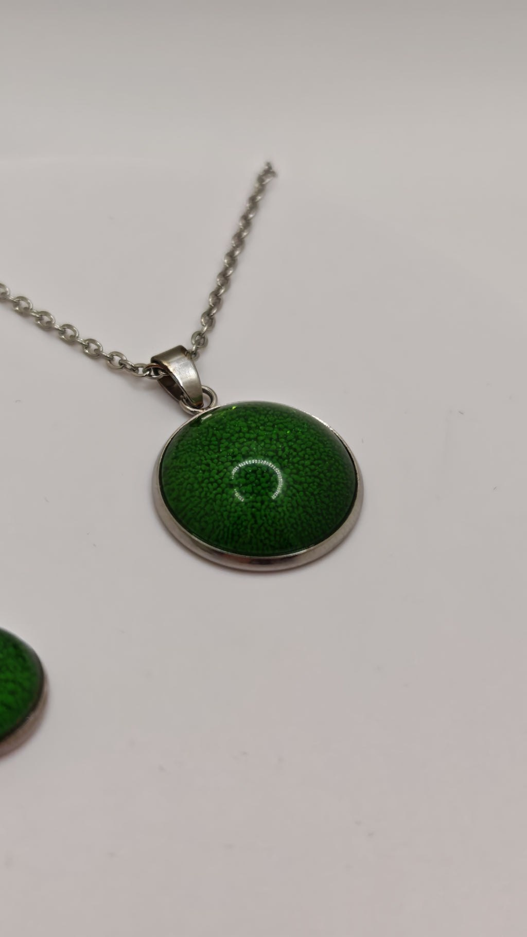 Resin Jewelry Set: Stainless Steel Round Necklace And Earrings- White Cell Effect Dome- Green Or Red Handmade Gift