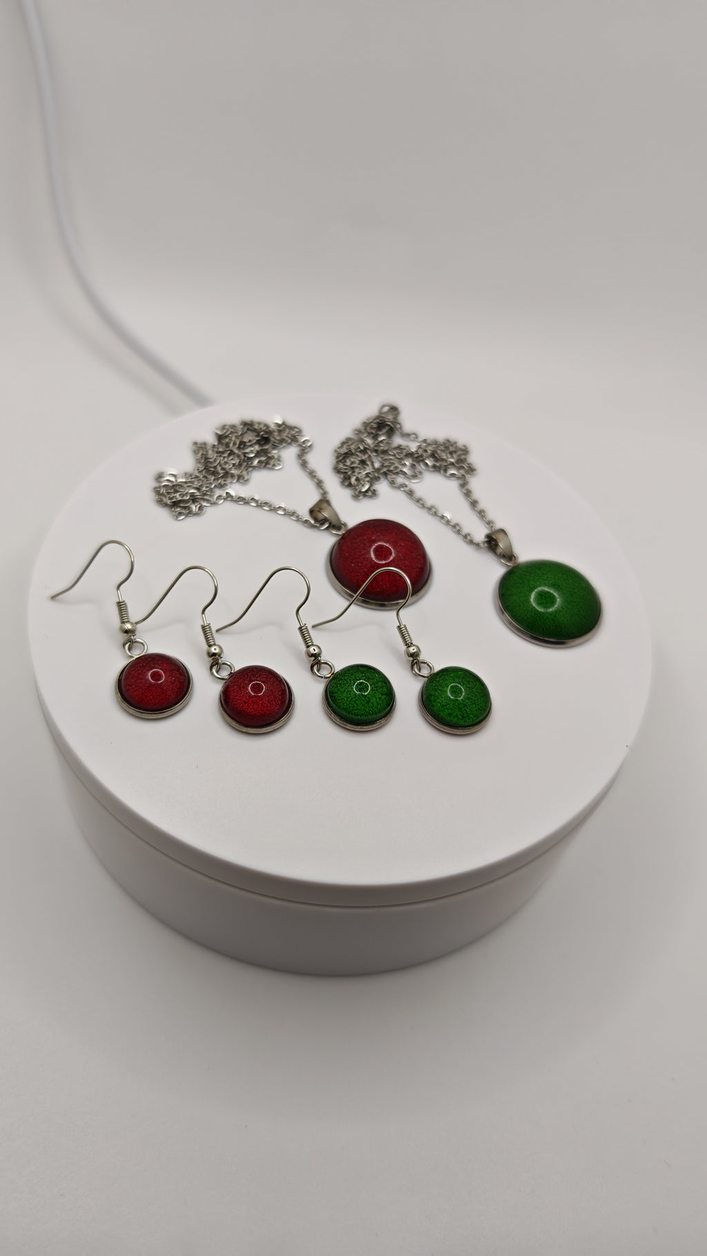 Resin Jewelry Set: Stainless Steel Round Necklace And Earrings- White Cell Effect Dome- Green Or Red Handmade Gift