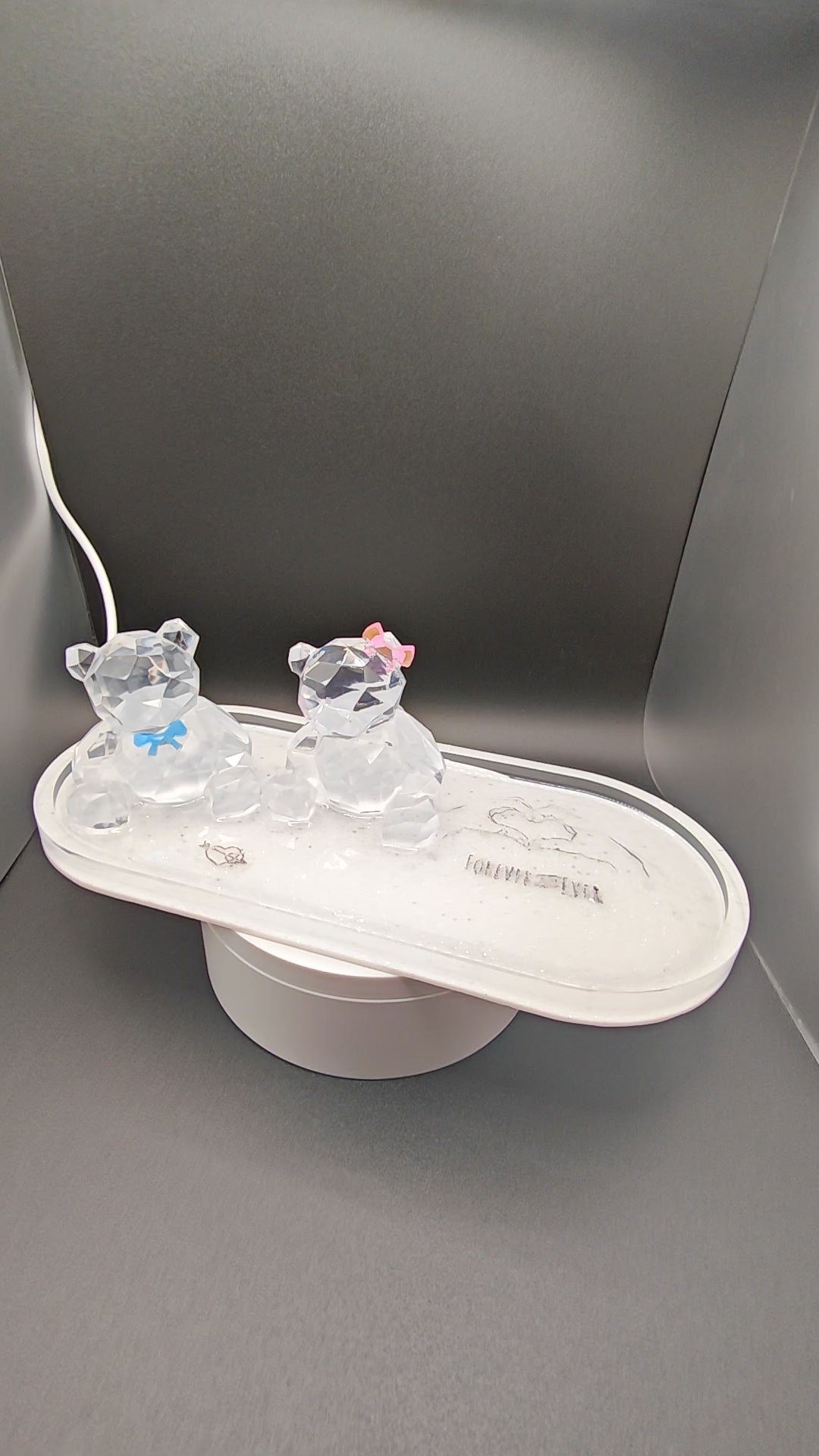 3D Resin Bear Couple Tray: Romantic Jewelry & Key Dish