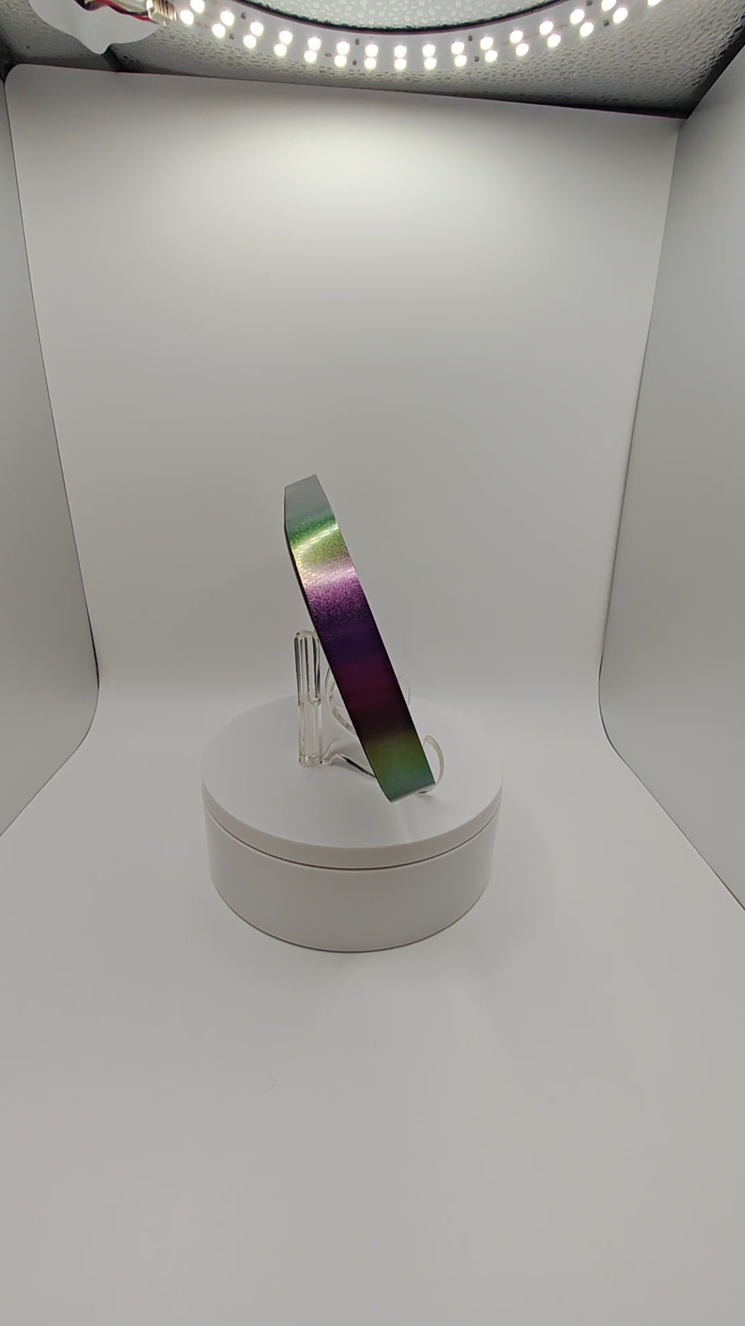 Color Shift Resin Tray: Iridescent Chameleon Jewelry Holder